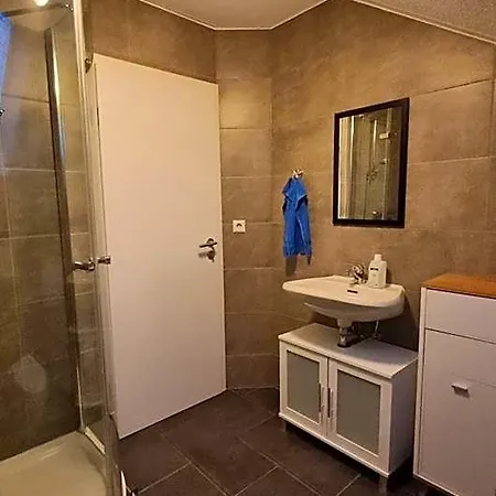 Pension-maulburg Hotel *